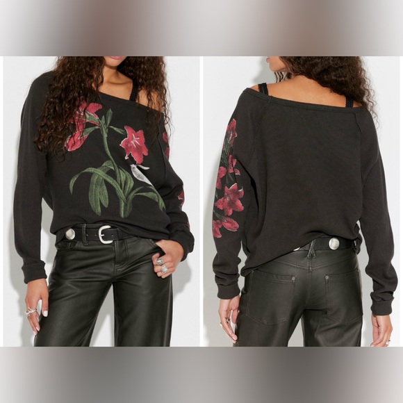 NWT Free People Ragabond Jess Graphic Long Sleeve - black - Medium